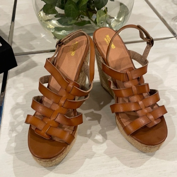 Mossimo Supply Co. - Wedges - Picture 1 of 9